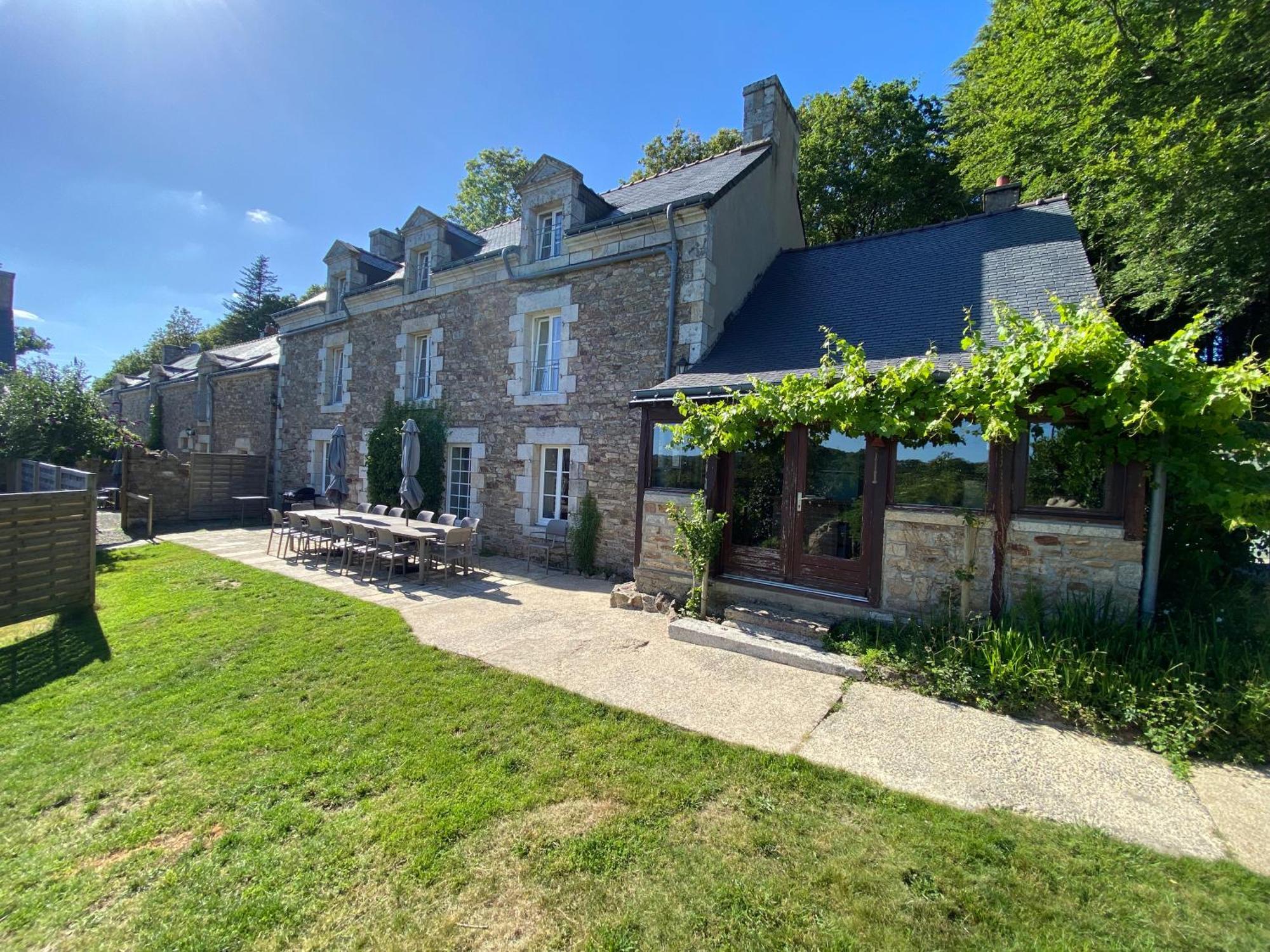 Domaine De Lann Kerhuerh Pensionat La Chapelle-Neuve  Eksteriør billede